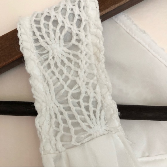 Covington White Cami - Picture 2 of 8